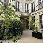 Appartement Poissonniere, Canal Saint Martin